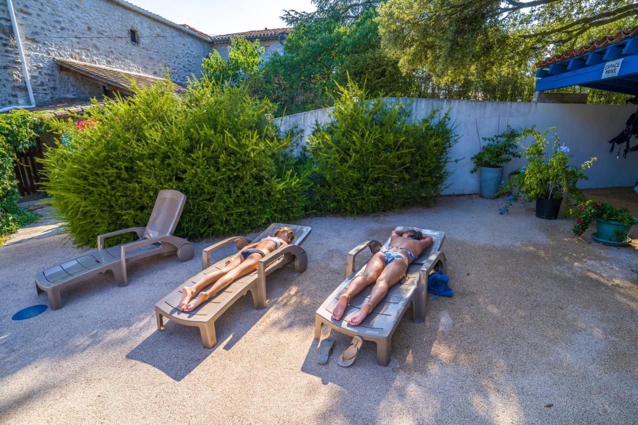 אנדוזה Gites De Plos Appart Chalet Piscine Spa מראה חיצוני תמונה